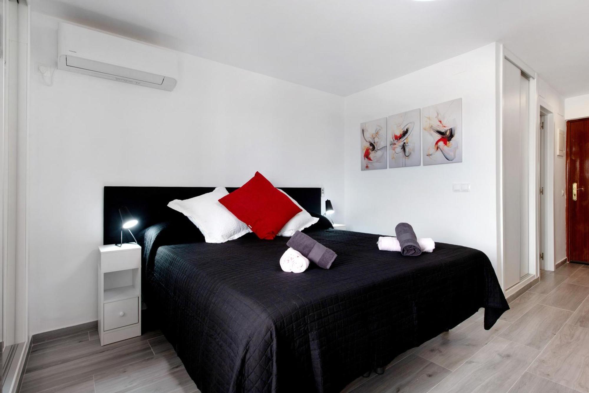 Apartamento Agata 2024 ベナルマデナ エクステリア 写真