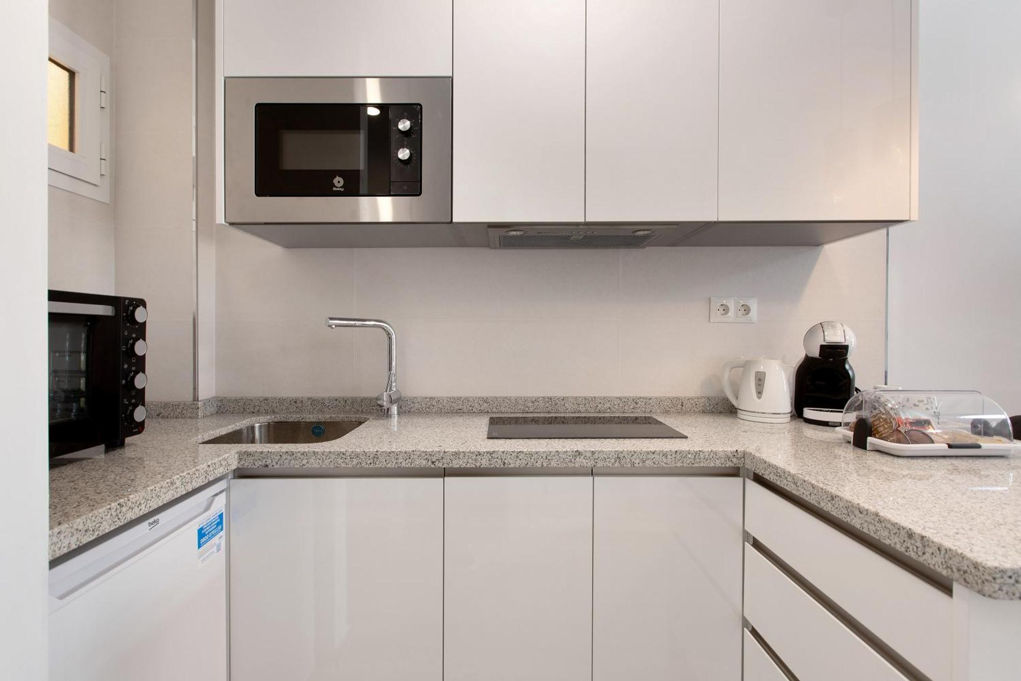 Apartamento Agata 2024 ベナルマデナ エクステリア 写真