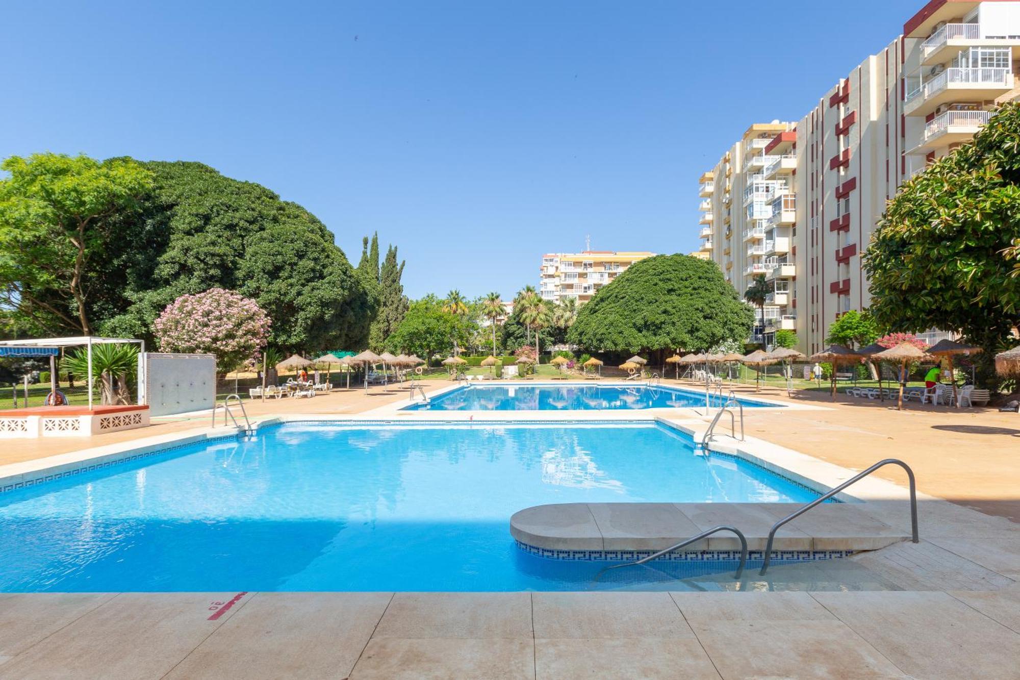Apartamento Agata 2024 ベナルマデナ エクステリア 写真
